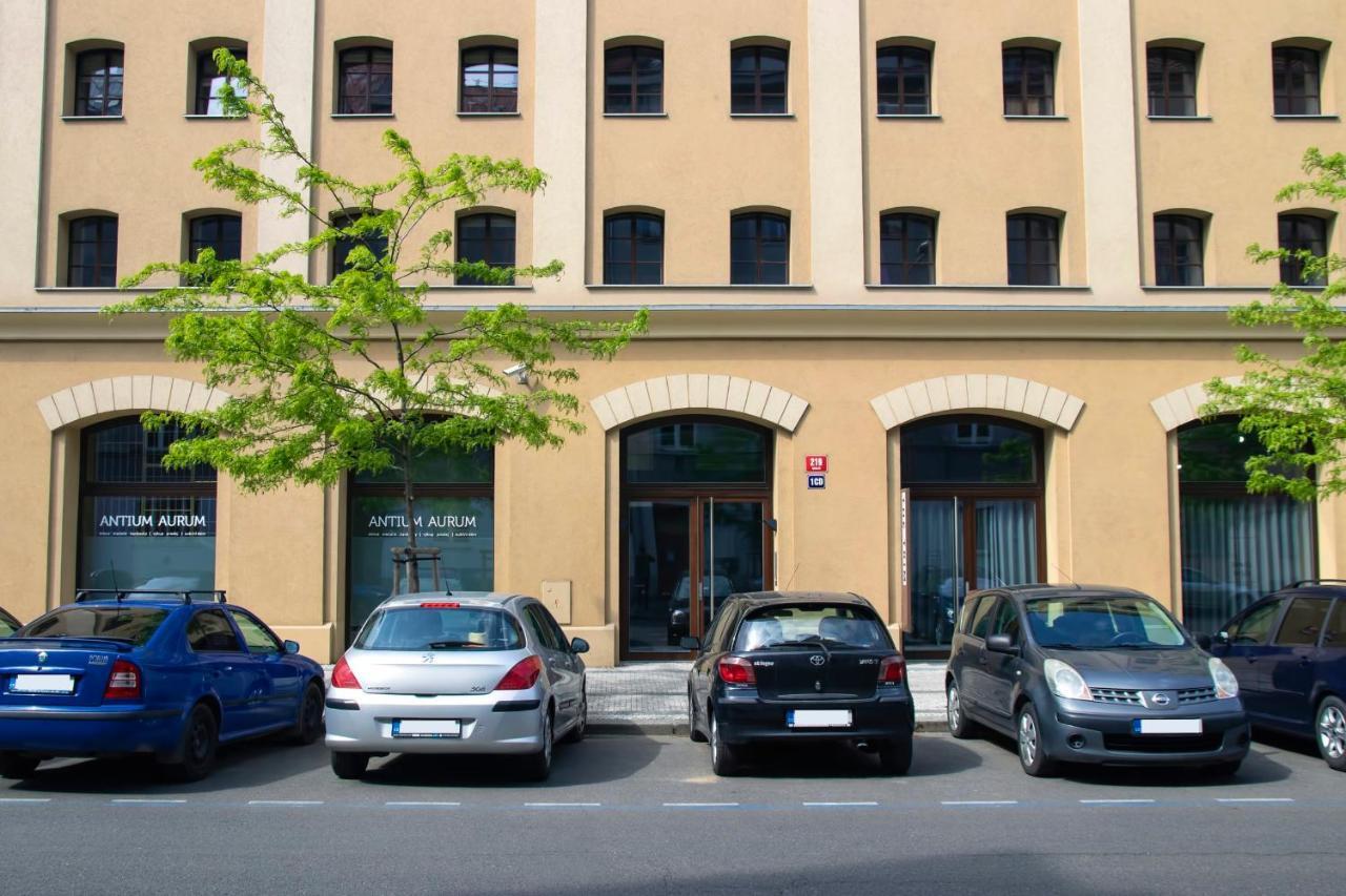 Modern Apartment With Terrace And Air Conditioning Prague Ngoại thất bức ảnh